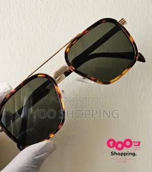 Gucci Unisex Sunglasses