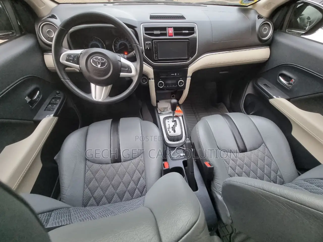 Toyota Rush 2023 Brown