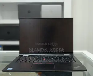 Photo - Laptop Lenovo ThinkPad Yoga 370 16GB Intel Core I5 SSD 512GB