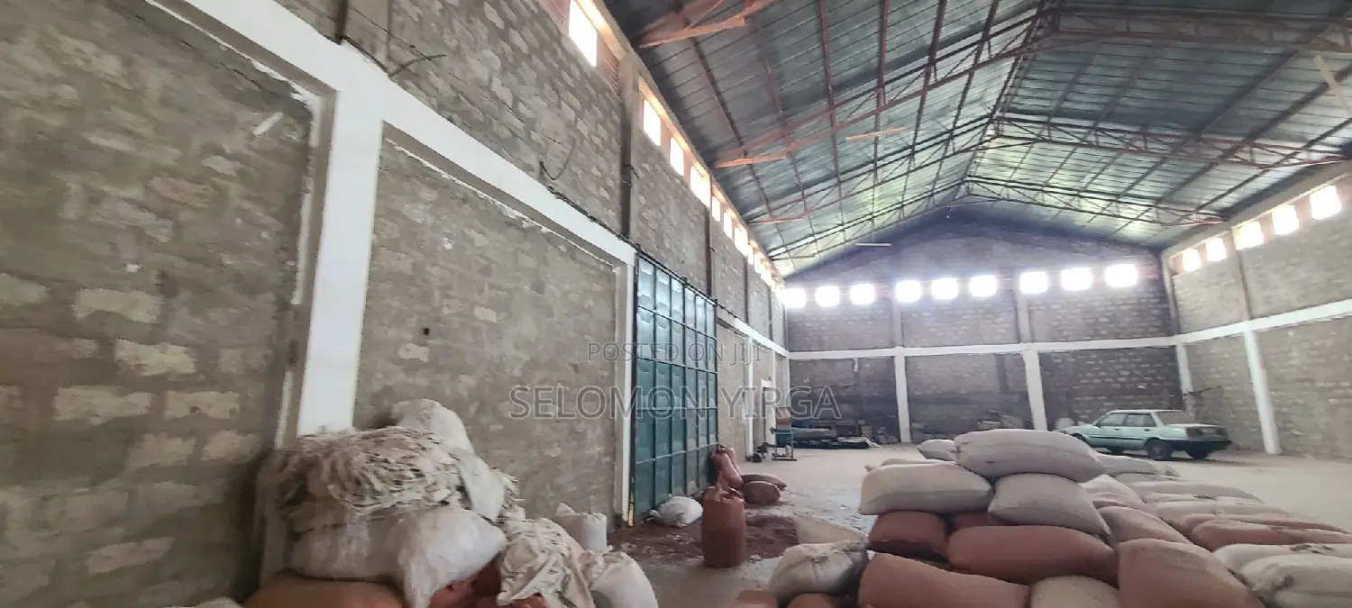 Warehouse for Rent in Kaliti Area