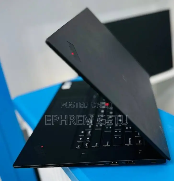 New Laptop Lenovo ThinkPad X1 16GB Intel Core I7 SSD 512GB