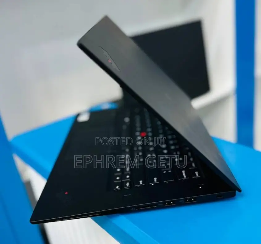 New Laptop Lenovo ThinkPad X1 16GB Intel Core I7 SSD 512GB