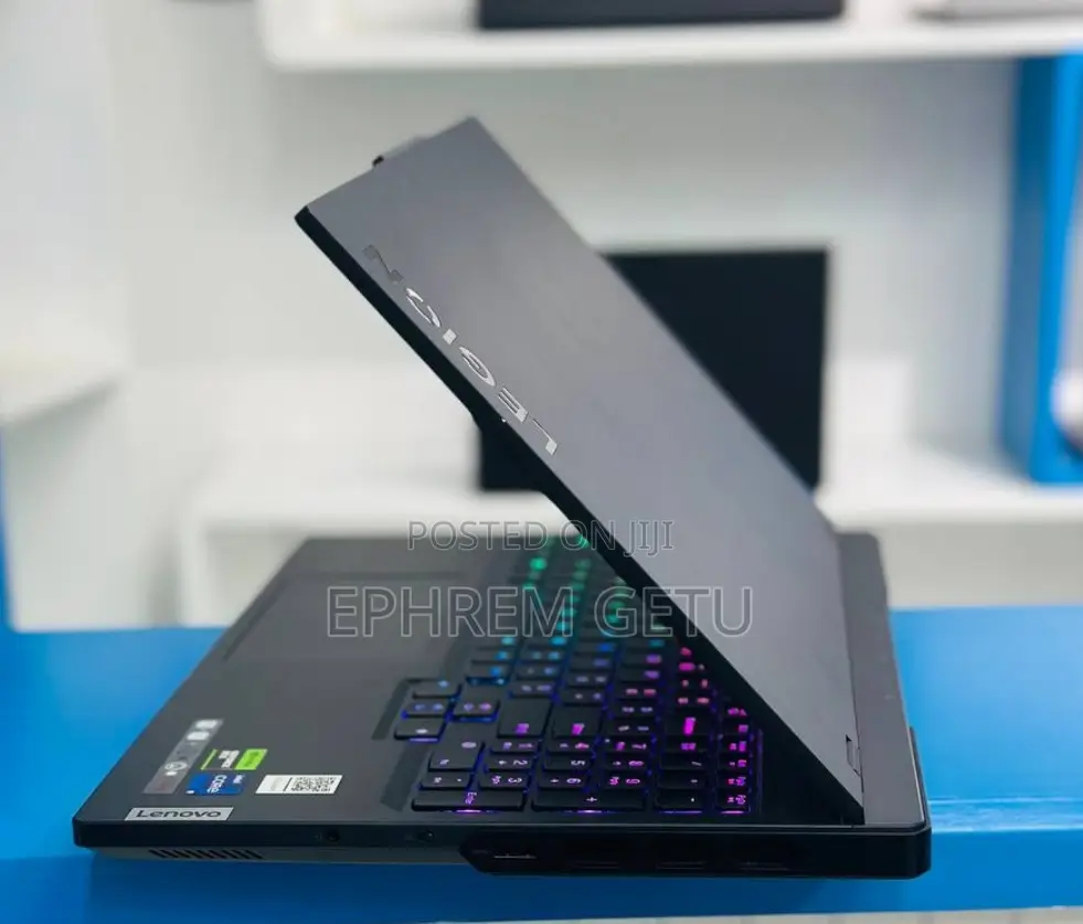New Laptop Lenovo Legion 7 32GB Intel Core I9 SSD 1T