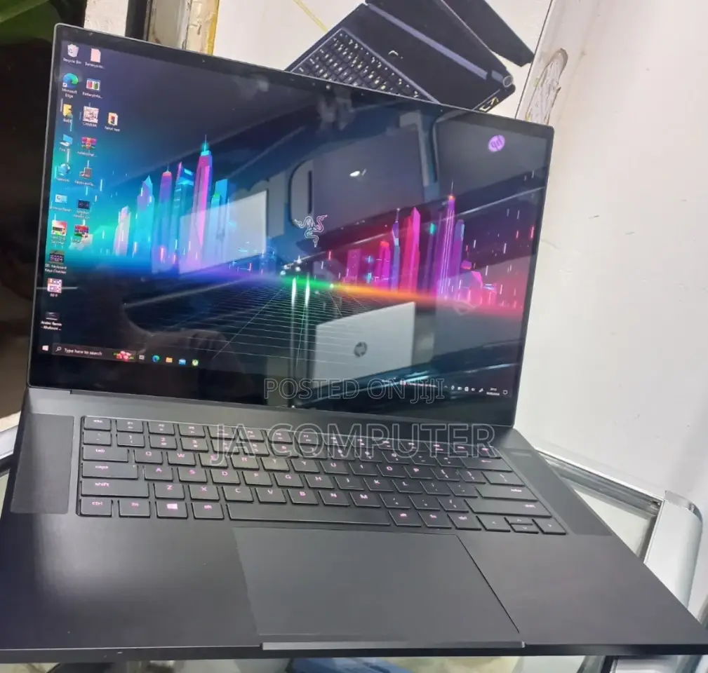 New Laptop Razer Blade 32GB Intel Core I9 SSD 1T