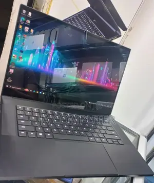 New Laptop Razer Blade 32GB Intel Core I9 SSD 1T