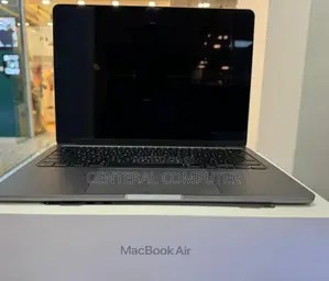 Photo - New Laptop Apple MacBook Air 2022 M2 8GB Apple M2 SSD 256GB