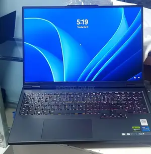 New Laptop Lenovo Legion 7 16GB Intel Core I7 SSD 1T