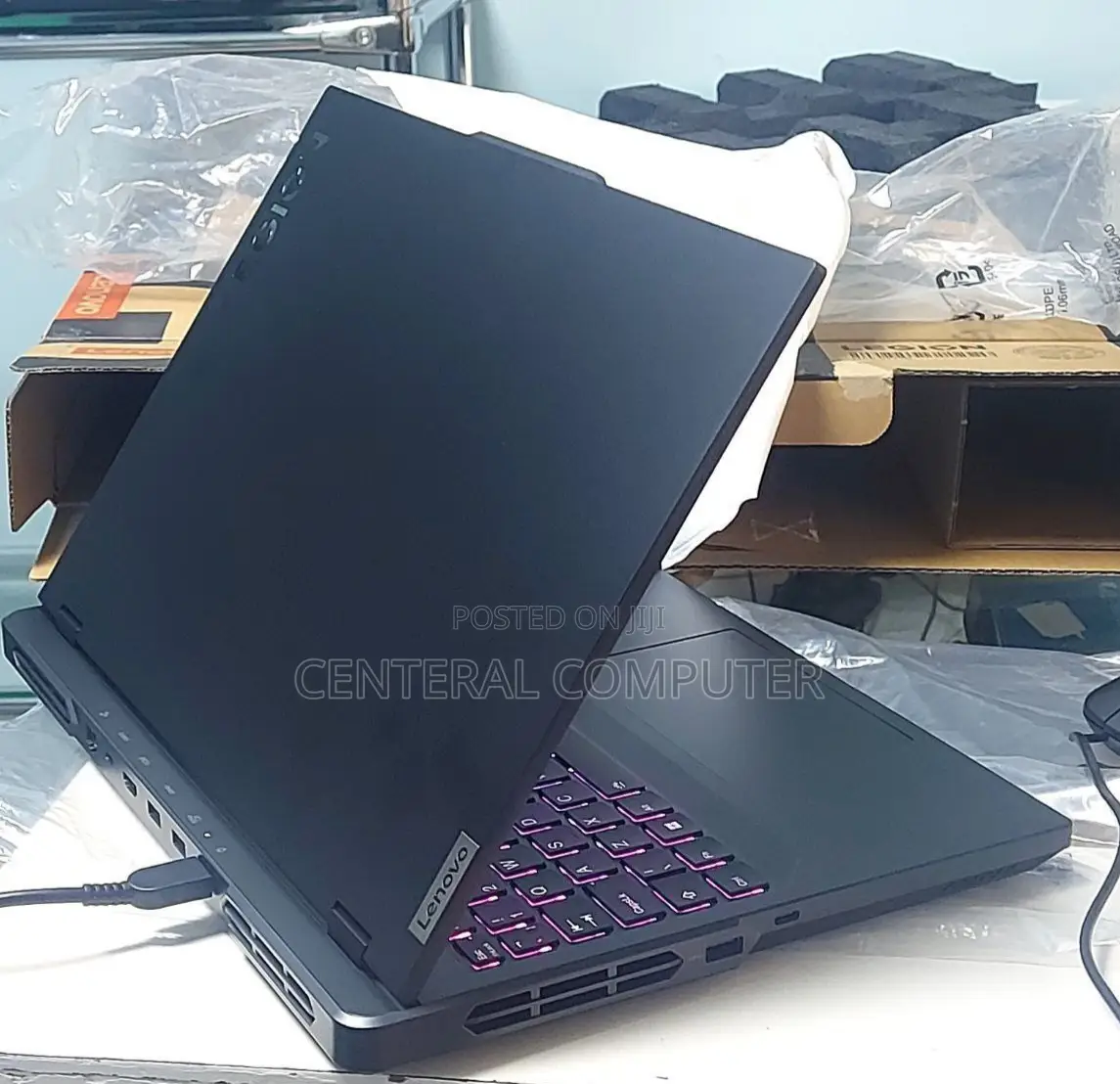 New Laptop Lenovo Legion 7 16GB Intel Core I7 SSD 1T