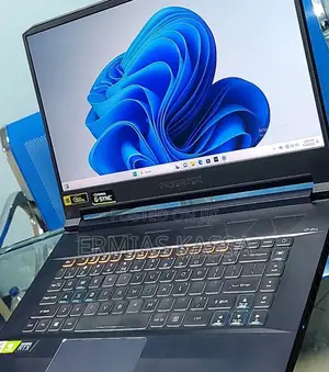 New Laptop Acer Predator Helios 300 32GB Intel Core I7 SSD 1T