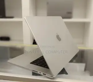 New Apple MacBook Pro 2023 M2 Max 16-Inch 16GB Apple M2 Ultra SSD 1T