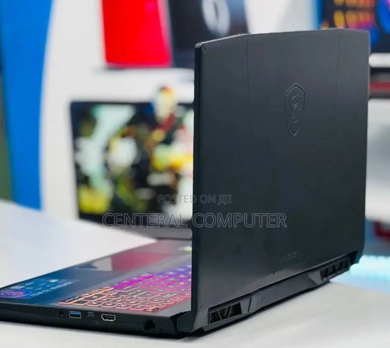 New Laptop MSI Katana GF66 16GB Intel Core I7 SSD 1T