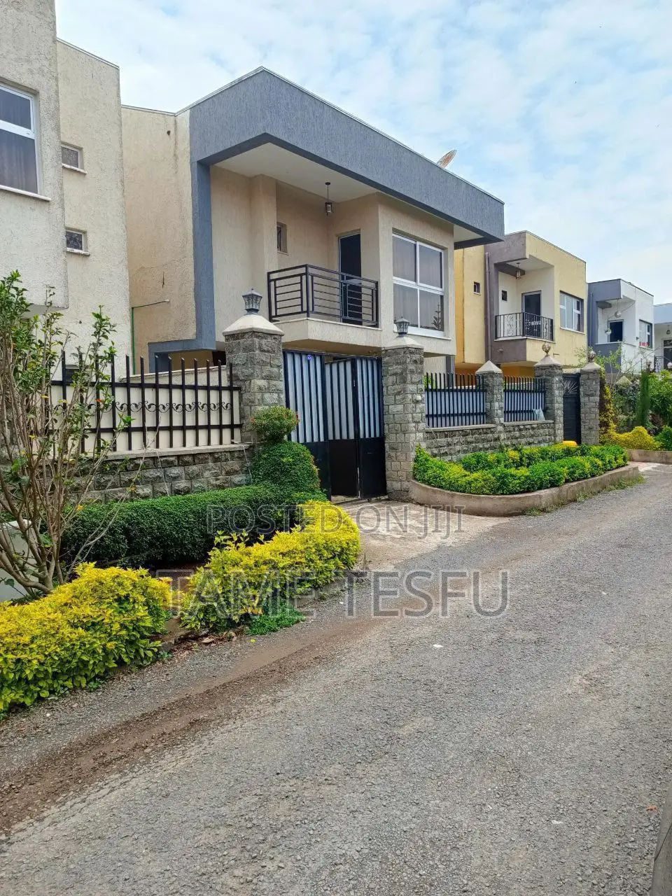 Furnished 8bdrm House in Bole Beshale for sale