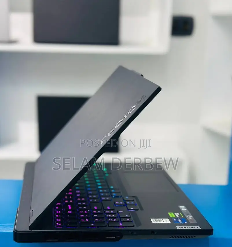 New Laptop Lenovo Legion 7 32GB Intel Core I9 SSD 1T