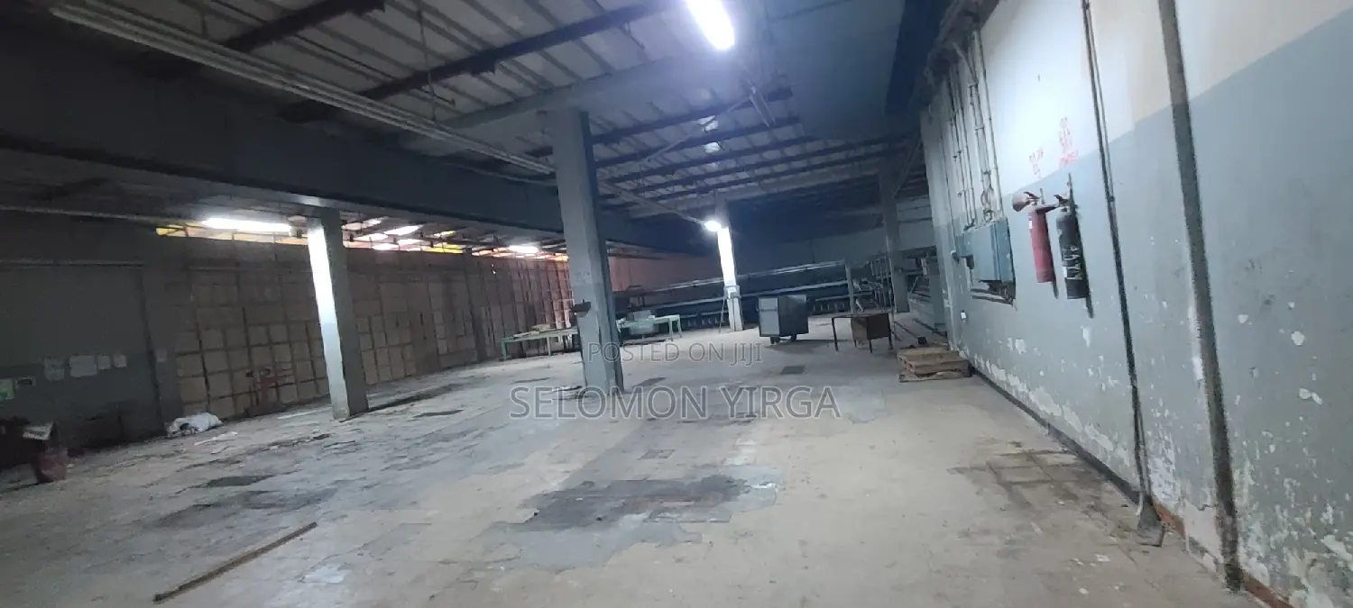 Warehouse for Rent, Large Size 1100 Sq