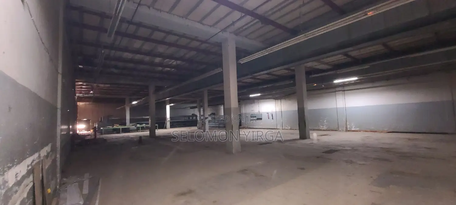 Warehouse for Rent, Large Size 1100 Sq