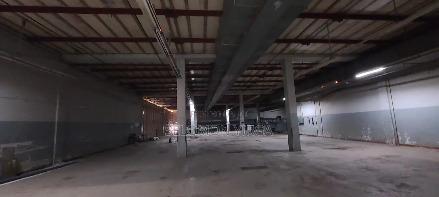 Warehouse for Rent, Large Size 1100 Sq