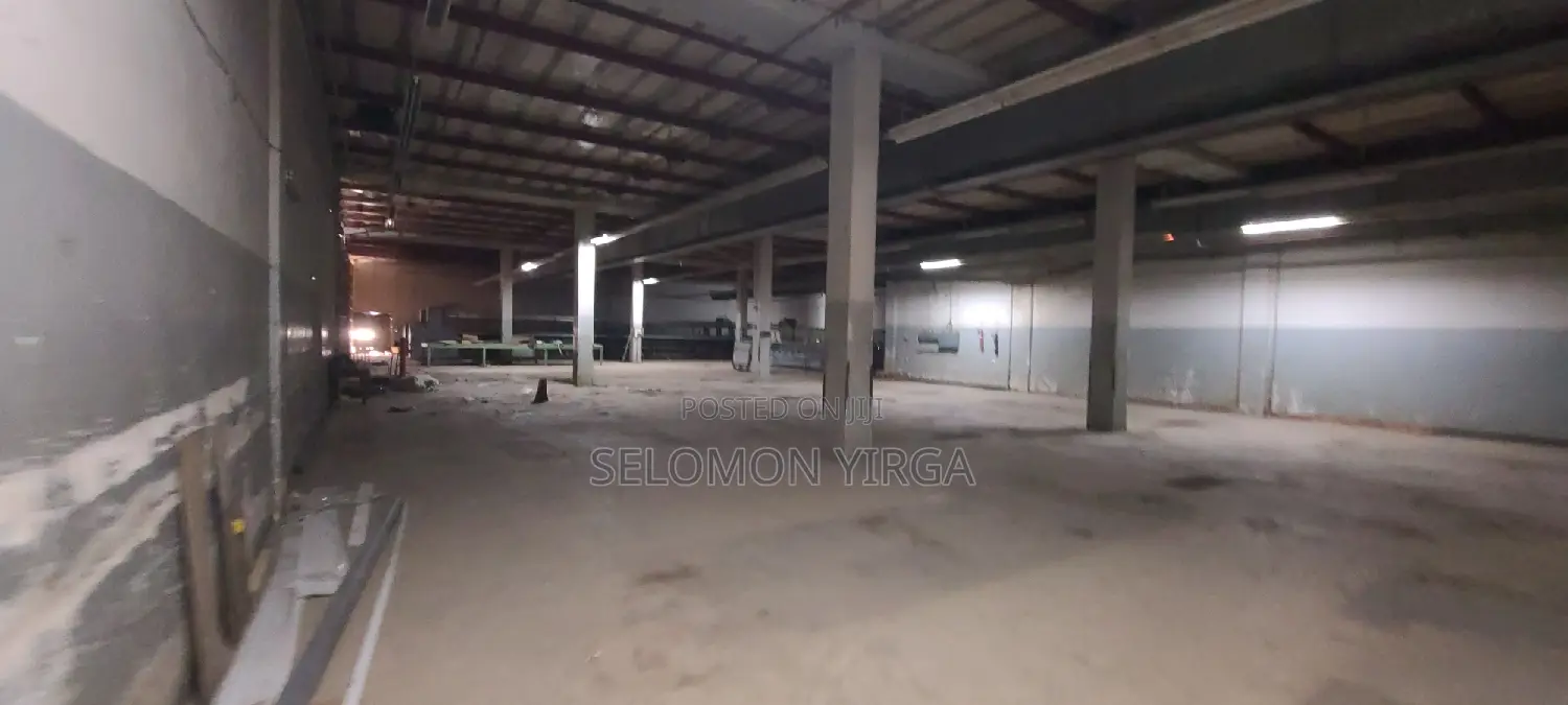 Warehouse for Rent, Large Size 1100 Sq