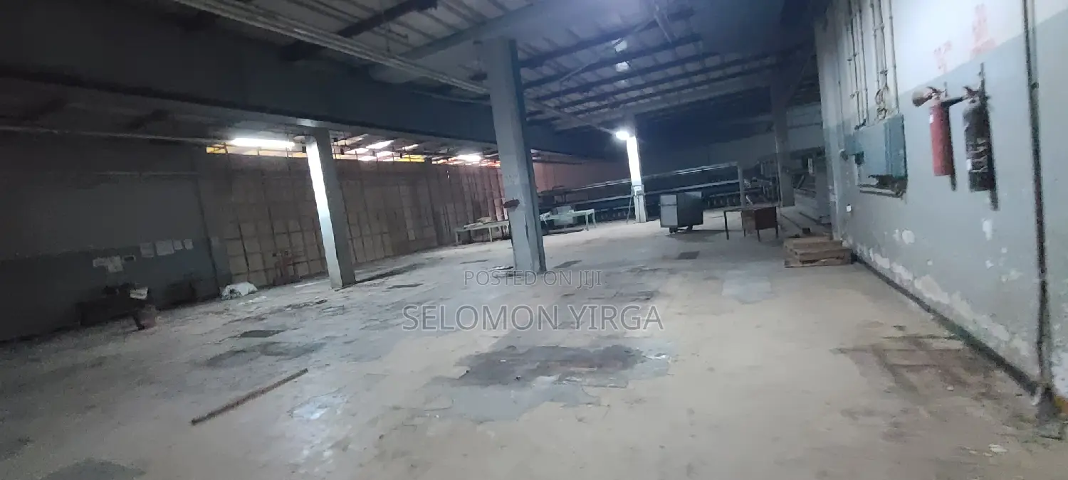 Warehouse for Rent, Large Size 1100 Sq