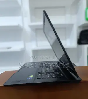 New Laptop MSI Stealth GS77 16GB Intel Core I9 SSD 1T