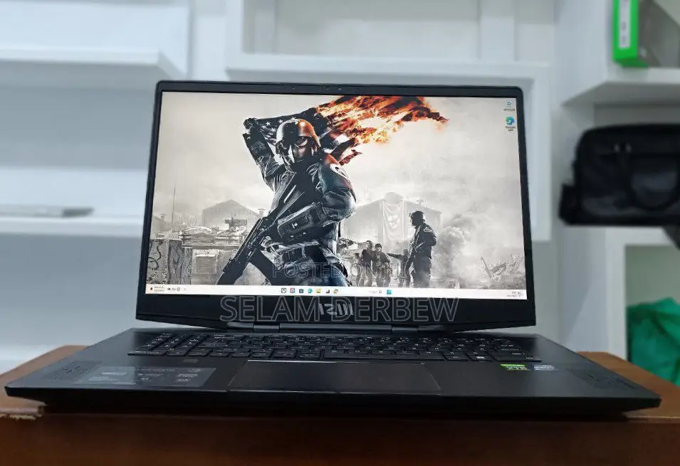 New Laptop MSI Stealth GS77 16GB Intel Core I9 SSD 1T