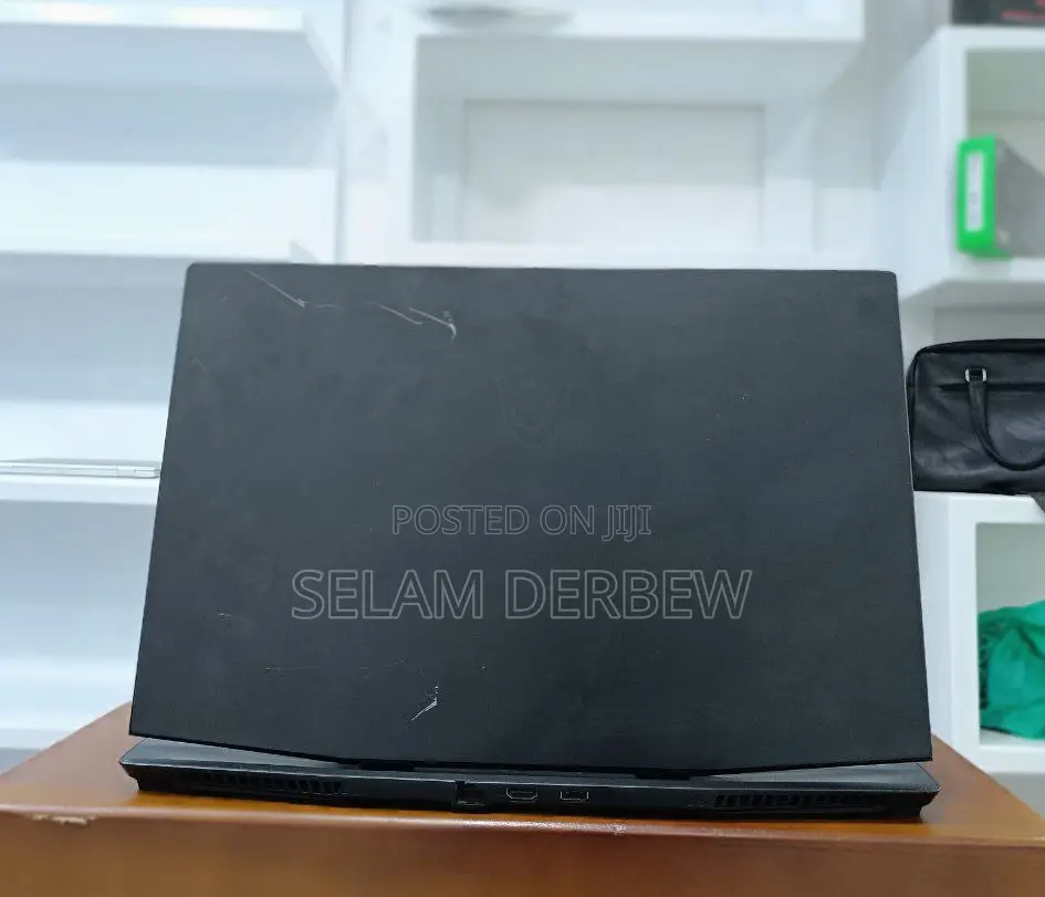 New Laptop MSI Stealth GS77 16GB Intel Core I9 SSD 1T