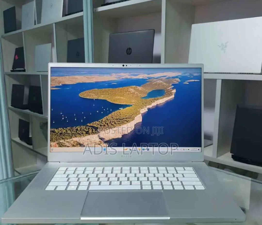 New Laptop Razer Blade 16GB Intel Core I7 SSD 512GB