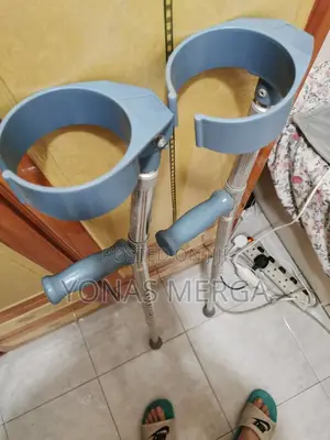 ክራንች/Crutches - Life Line Double Adjustable Elbow Crutches/