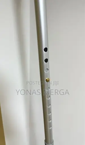 Crutches_ክራንች Stability Confidence for the User When Walking