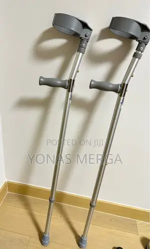 Photo - Elbow Crutches /Arm Crunch/Cranch-ክራንች/Great Traction/ክራንች