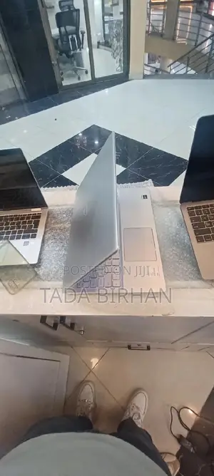 New Laptop Dell Inspiron 15 16GB Intel Core I7 SSD 512GB