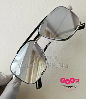 EMPORIO ARMANI Unisex Luxurious Sunglasses
