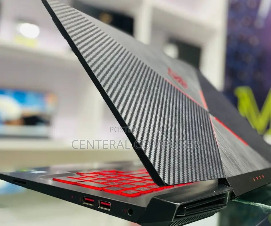 New Laptop HP Omen Pro 16GB Intel Core I5 SSD 512GB