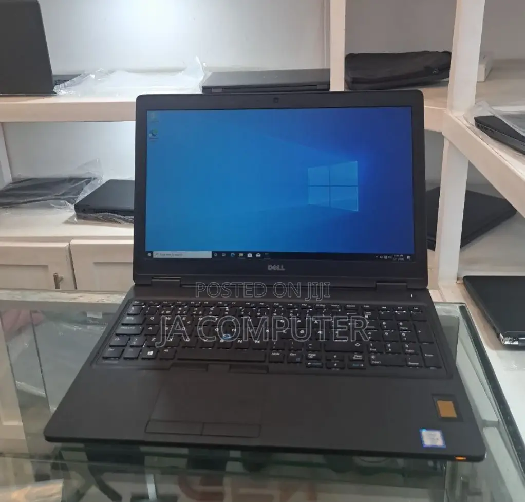 New Laptop Dell Latitude 5580 16GB Intel Core I5 SSD 256GB