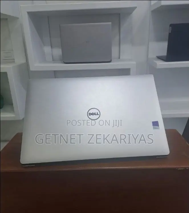 New Laptop Dell Precision 5540 16GB Intel Core I9 SSD 512GB