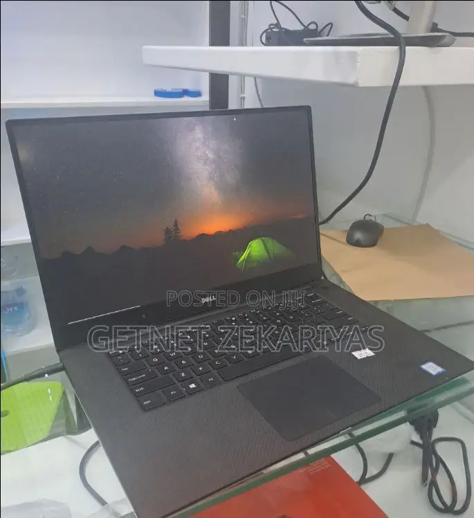 New Laptop Dell Precision 5540 16GB Intel Core I9 SSD 512GB