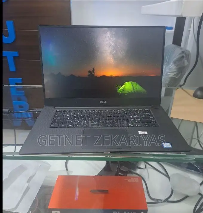 New Laptop Dell Precision 5540 16GB Intel Core I9 SSD 512GB