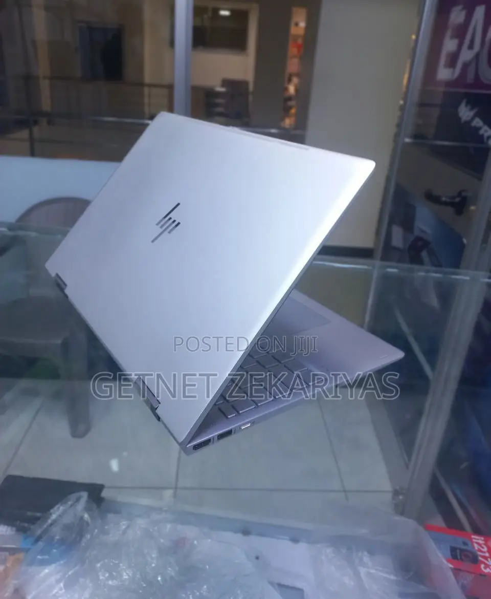New Laptop HP Envy X360 20GB Intel Core I7 SSD 512GB