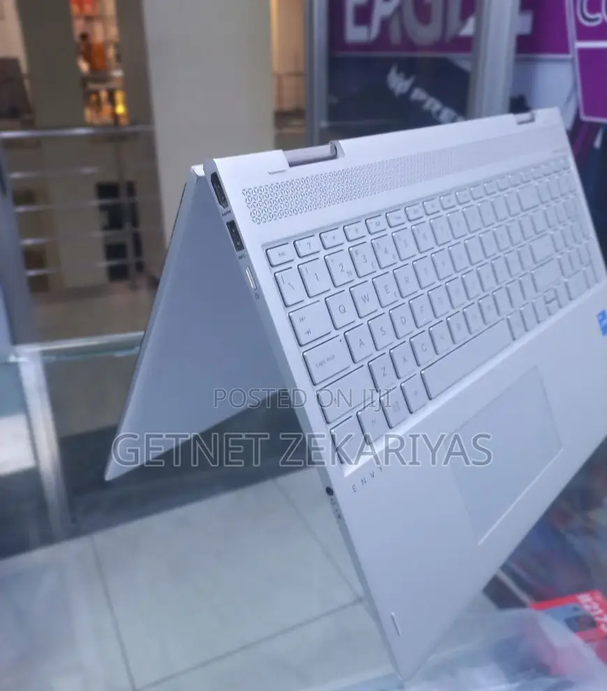 New Laptop HP Envy X360 20GB Intel Core I7 SSD 512GB