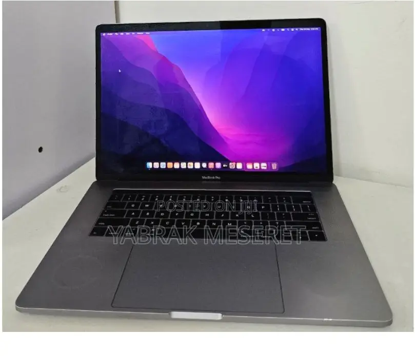 New Laptop Apple MacBook 2016 16GB Intel Core I7 SSD 256GB
