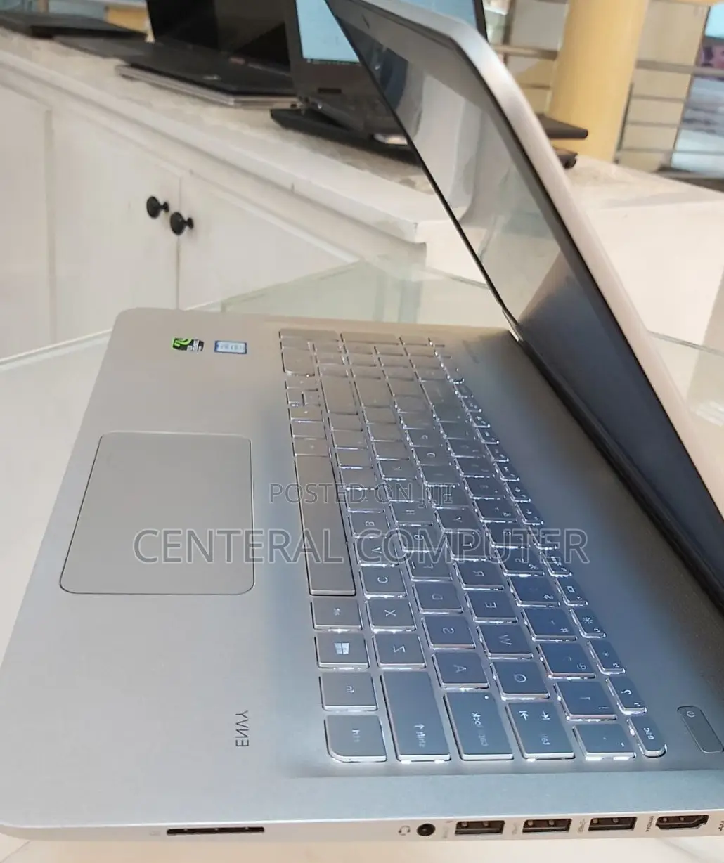 New Laptop HP Envy 14 16GB Intel Core I5 HDD+SSD 500GB