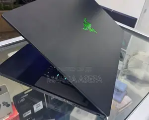 New Laptop Razer Blade 32GB Intel Core I9 SSD 1T