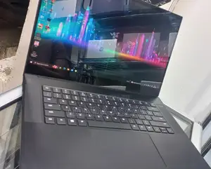 New Laptop Razer Blade 32GB Intel Core I9 SSD 1T