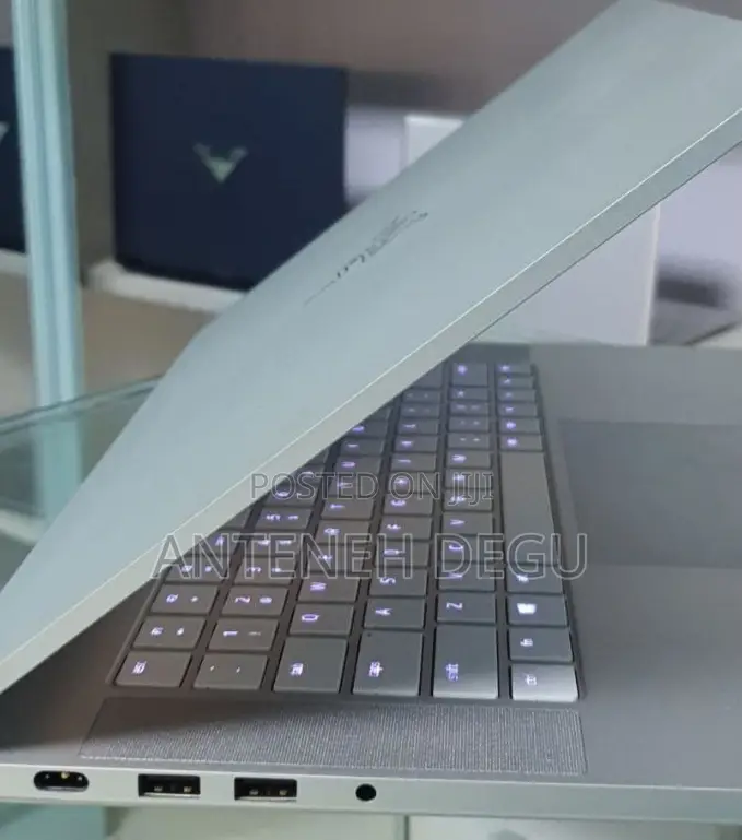 New Laptop Razer Blade 16GB Intel Core I7 SSD 512GB