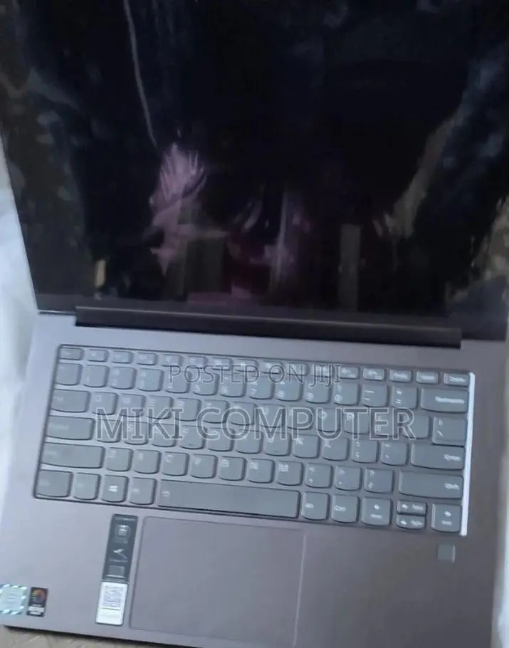 New Laptop Lenovo Yoga C930 16GB Intel Core I7 SSD 512GB