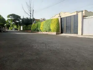 3bdrm House in Hayat, Bole for sale