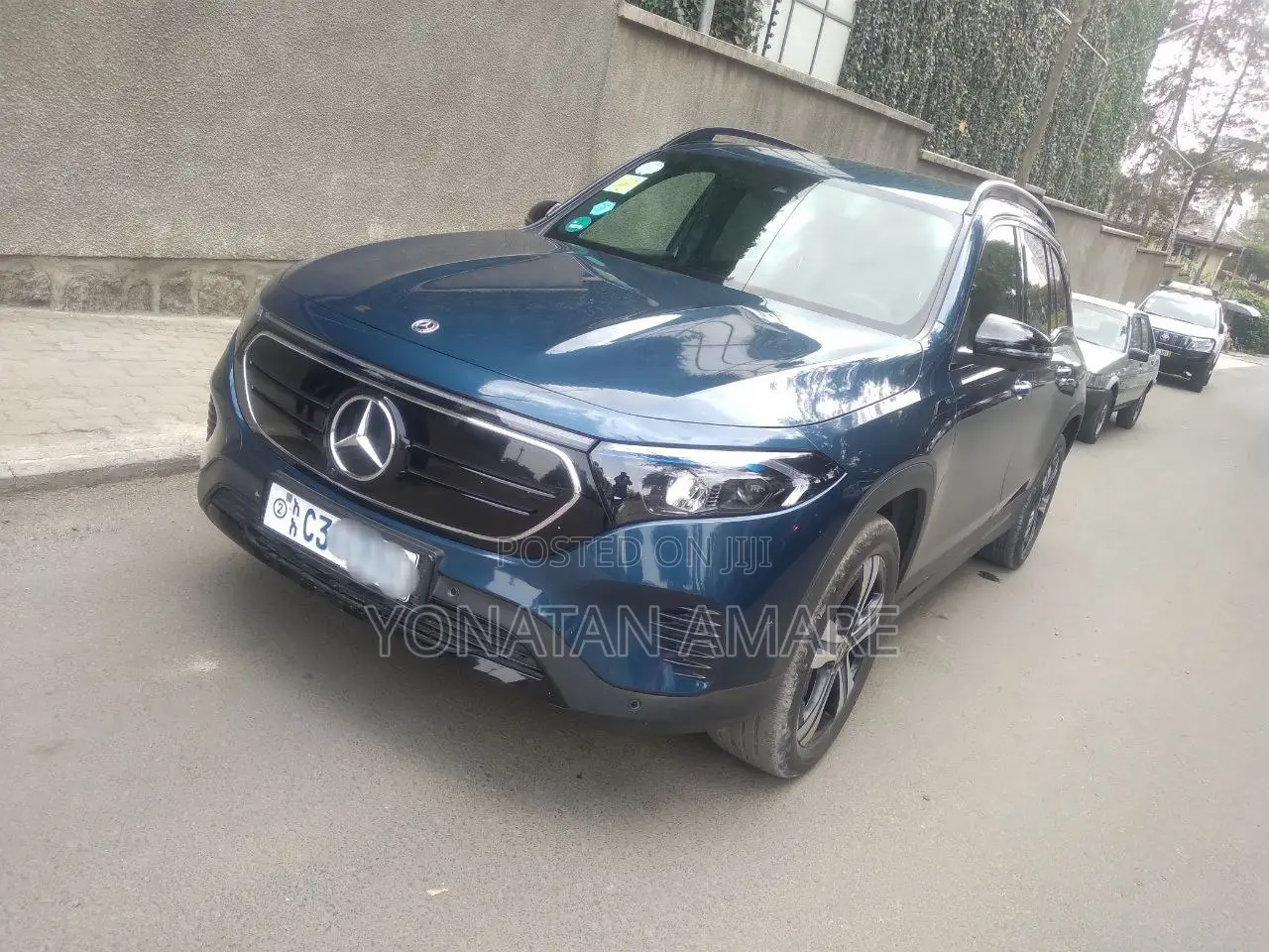 Mercedes-Benz E400 2022 Green