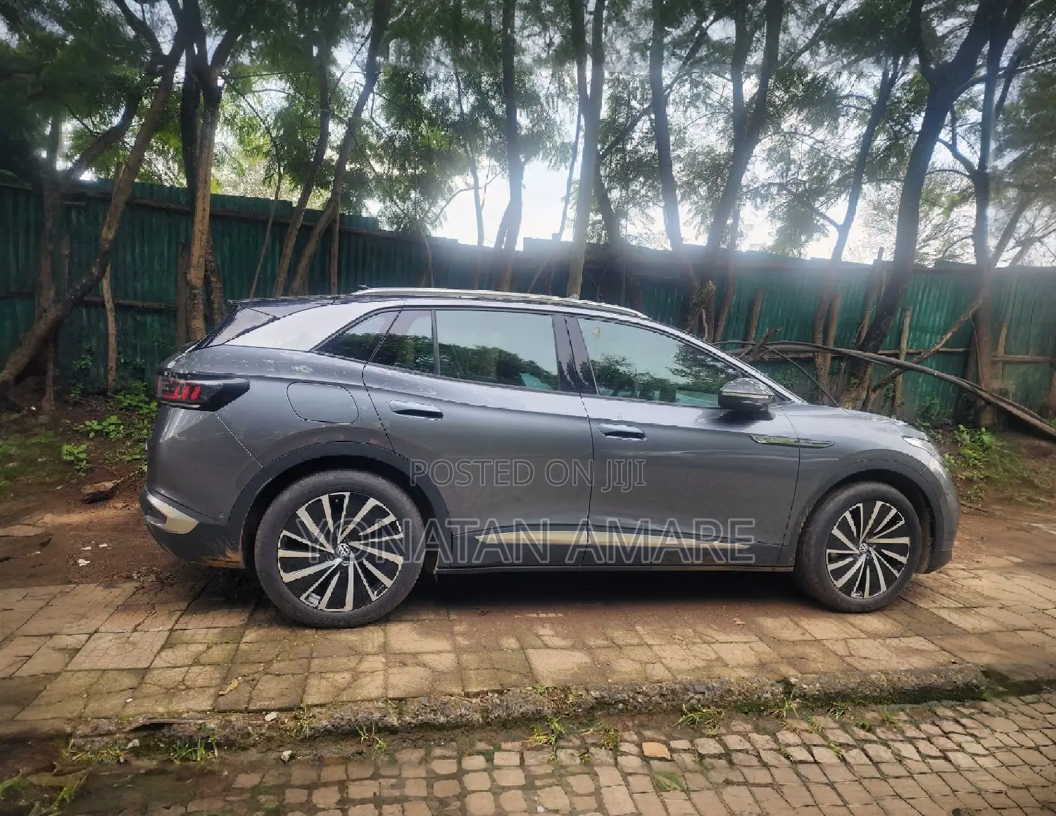 Volkswagen ID.4 2023 Gray