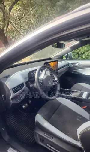 Volkswagen ID.4 2023 Gray