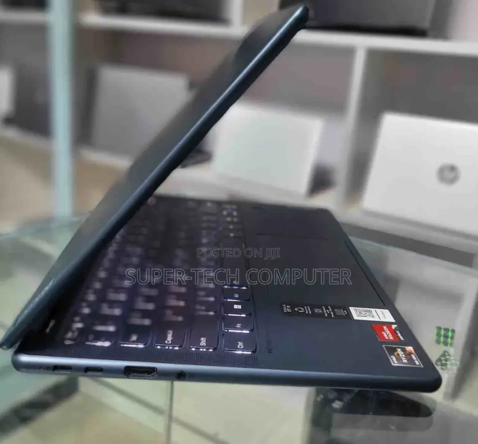 New Laptop Lenovo Yoga 710 16GB AMD Ryzen 5 SSD 512GB