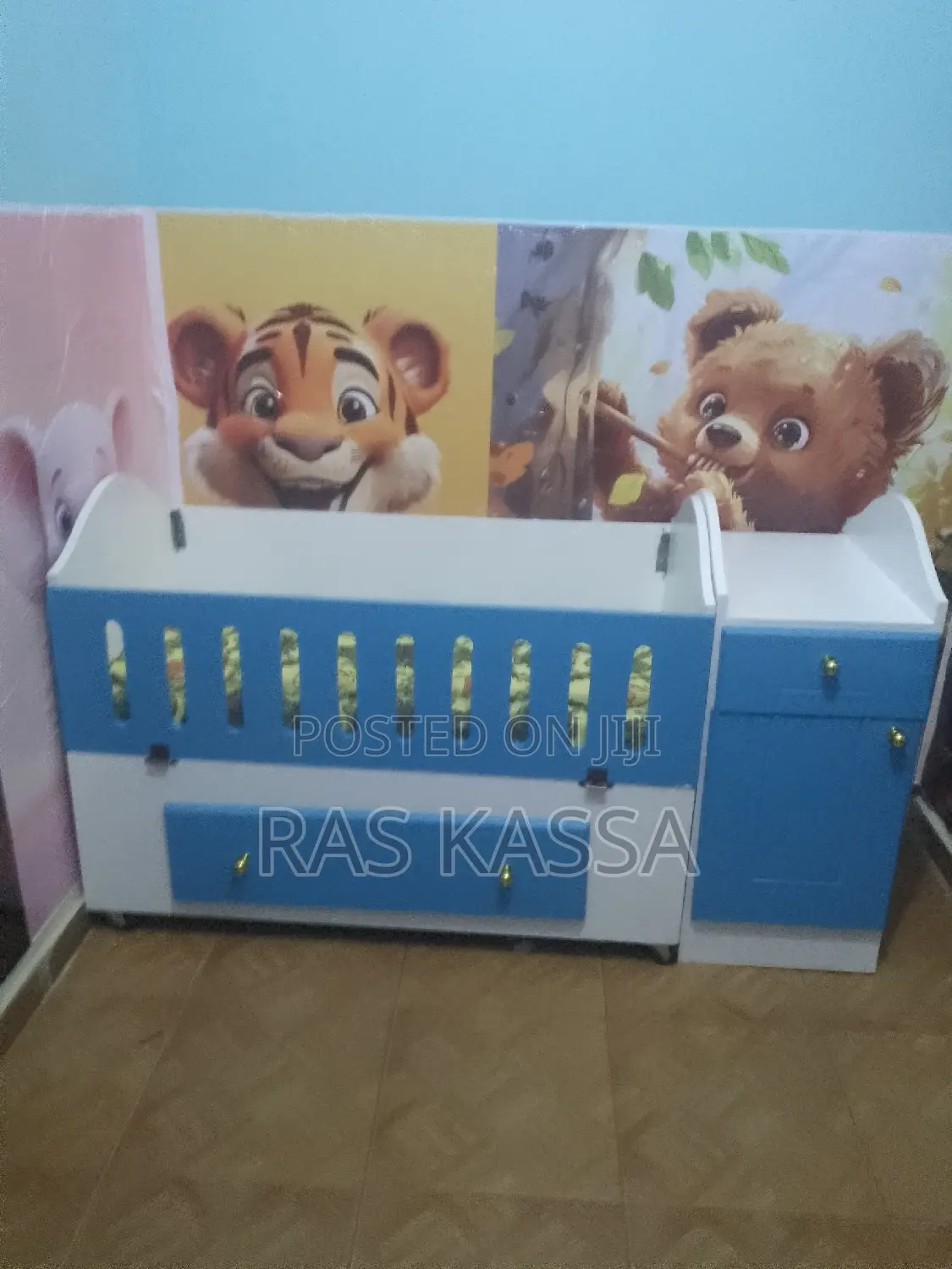 1,20 የህፃን ልጅ አልጋ